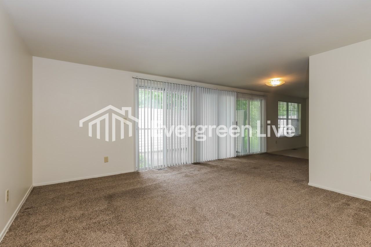 5666 Troy Villa Blvd - Photo 3 of 15