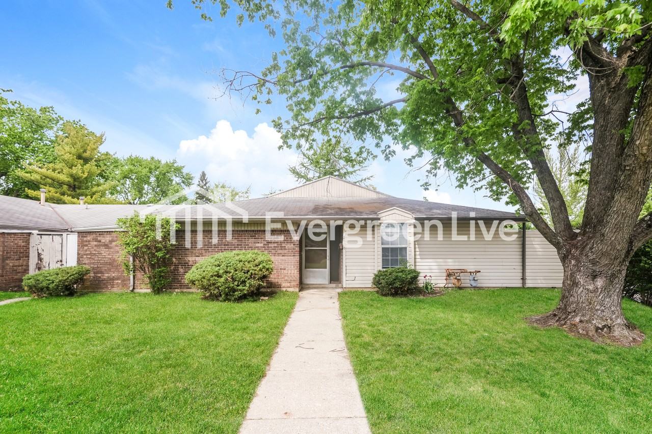 5606 Troy Villa Blvd