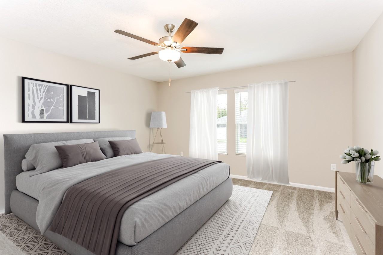 9227 Joannes Way - Photo 5 of 32