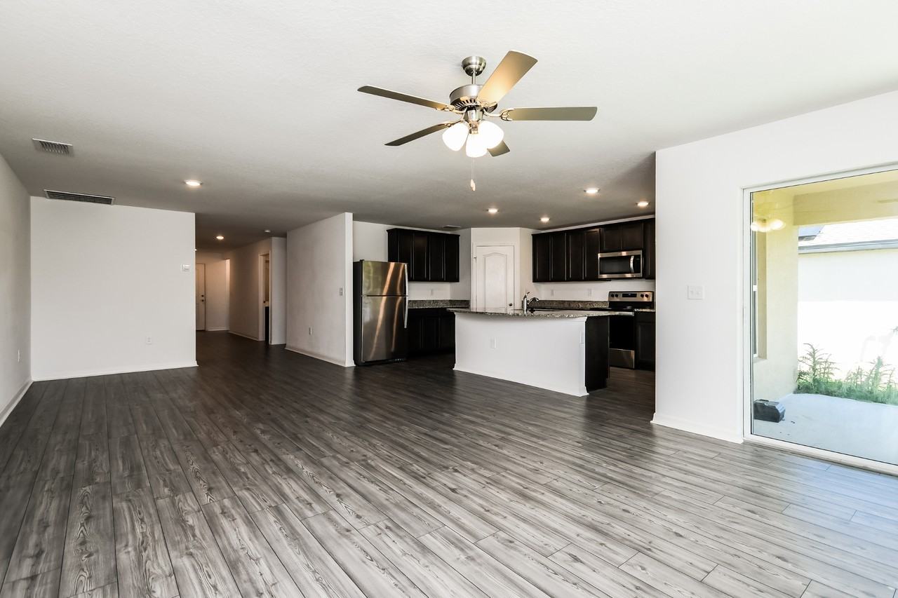 1635 Swan Lake Cir - Photo 5 of 16