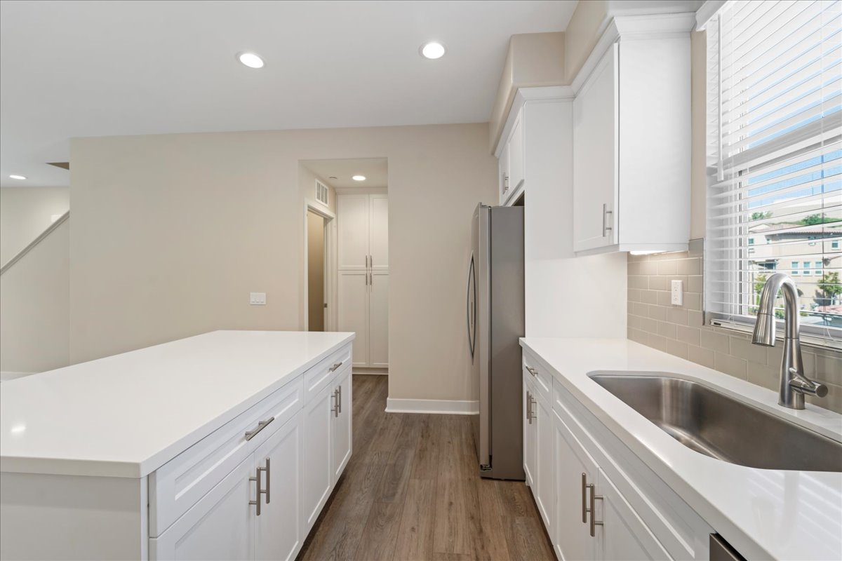 4358 Saint Cloud Way - Photo 4 of 23