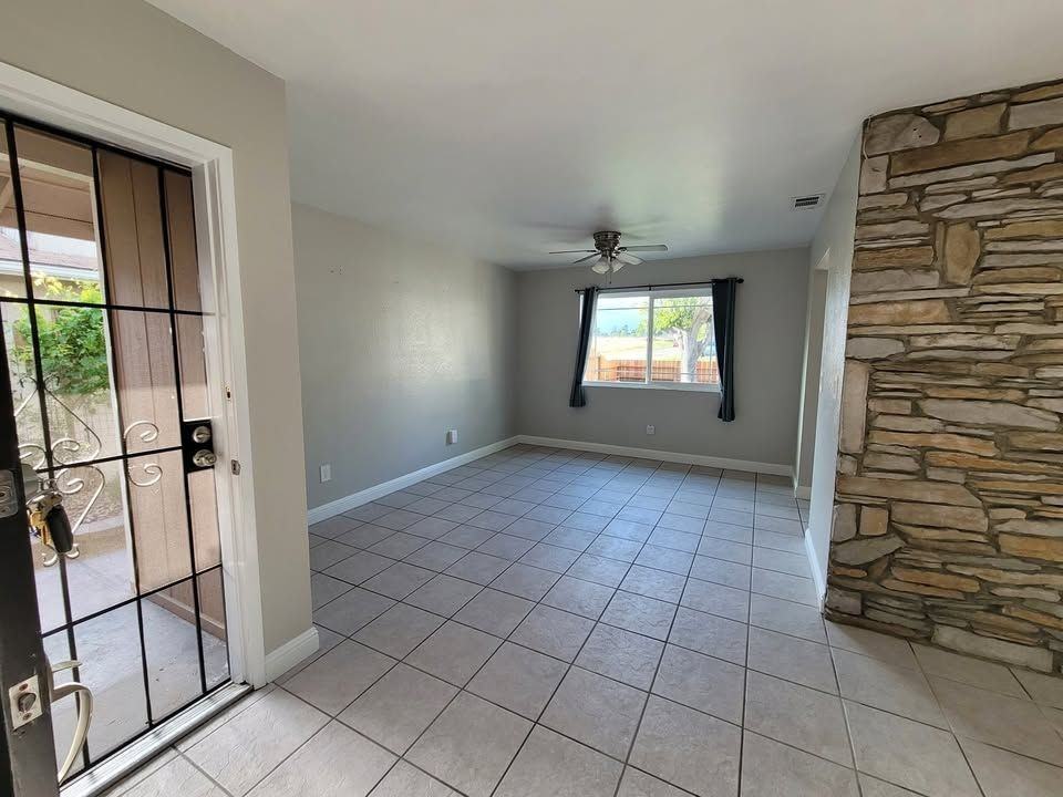 685 Las Tablas Rd - Photo 5 of 13