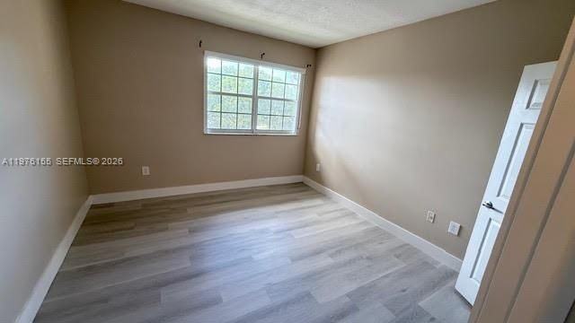 101 Sw 117th Ave - Photo 5 of 11