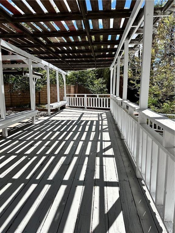 2415 Mercedes Ave - Photo 7 of 7