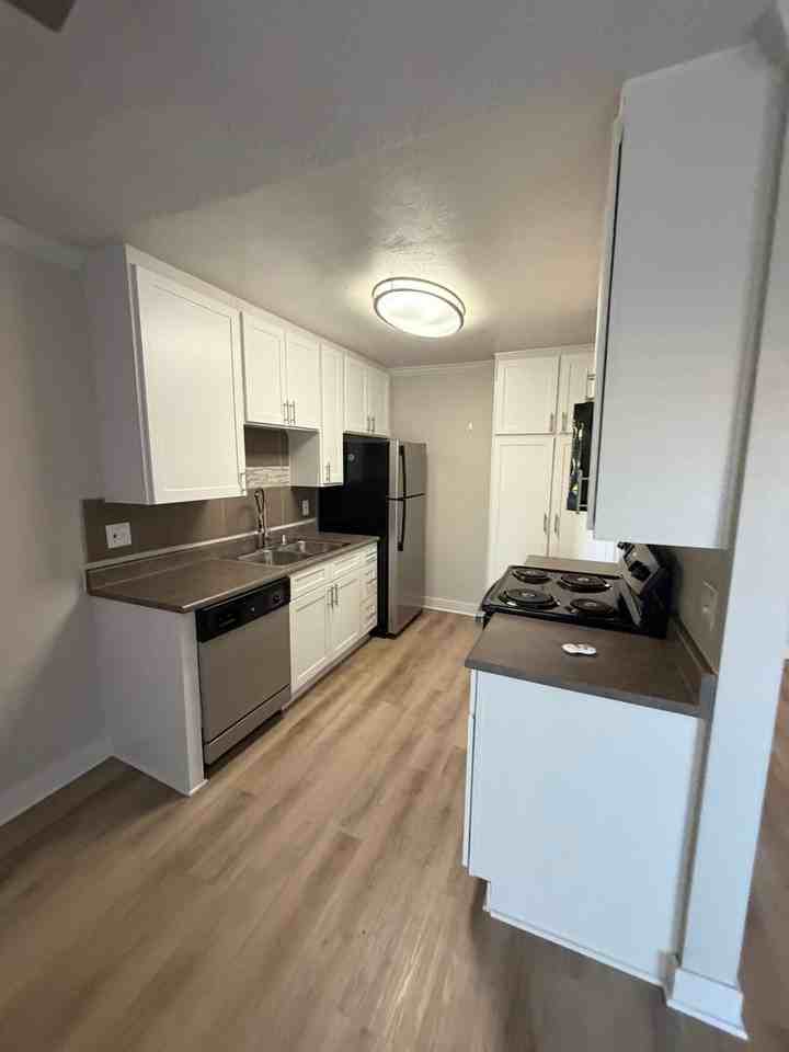 3675 Barnard Dr. - Photo 4 of 28