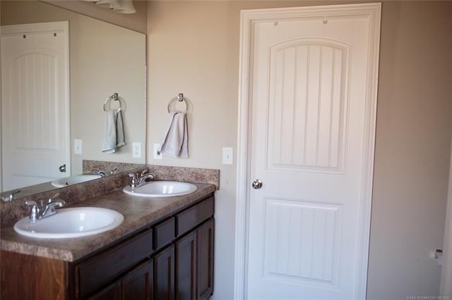 15201 E 109th St N #14915866 - Photo 4 of 13