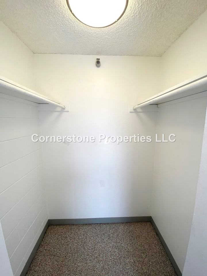 329 California Ave #1 - Photo 3 of 11