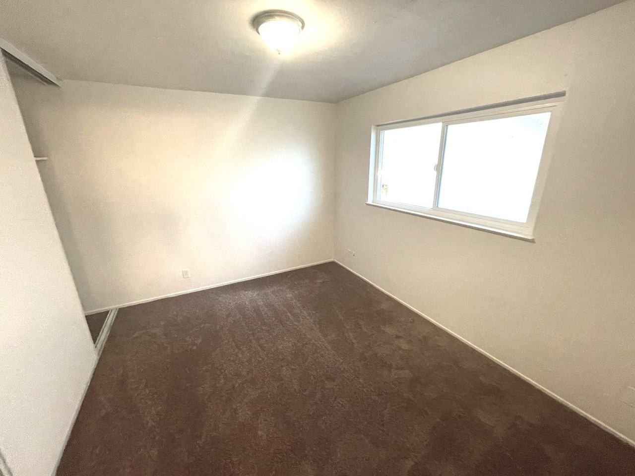 1624 Milvia Street - Photo 4 of 18