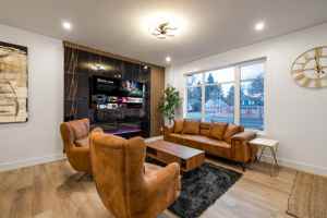 featured image of 8332 76 Ave Nw