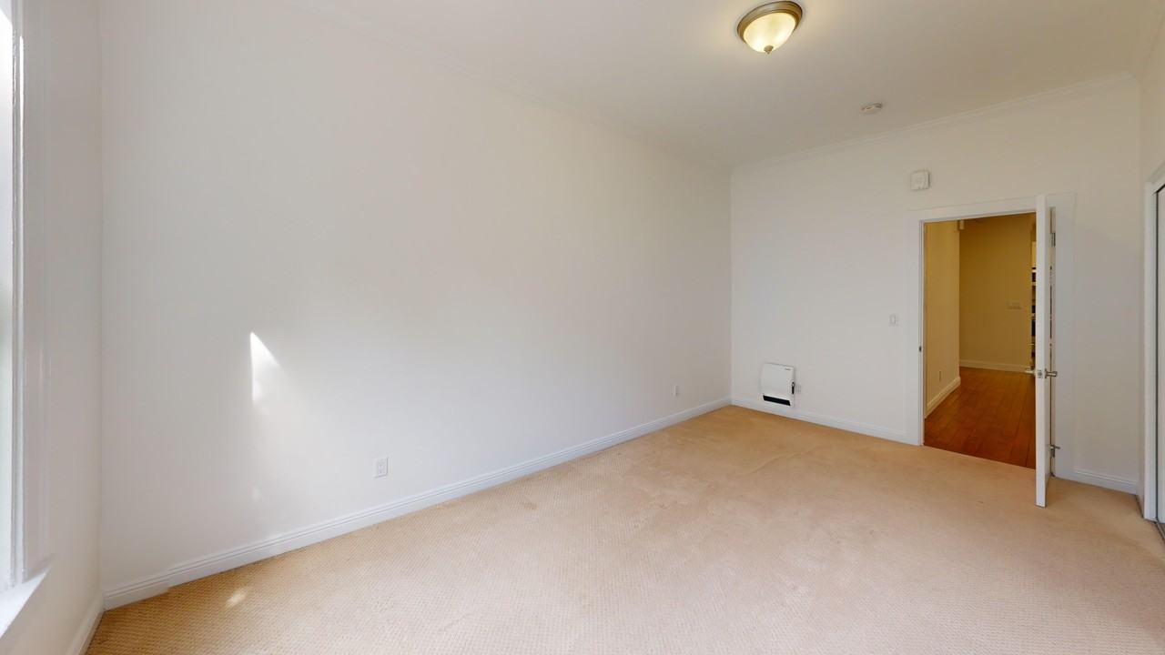 957 Hayes Street - Photo 7 of 10