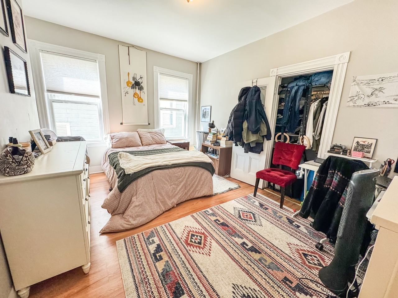 35 1/2 Essex St #2 - Photo 2 of 19