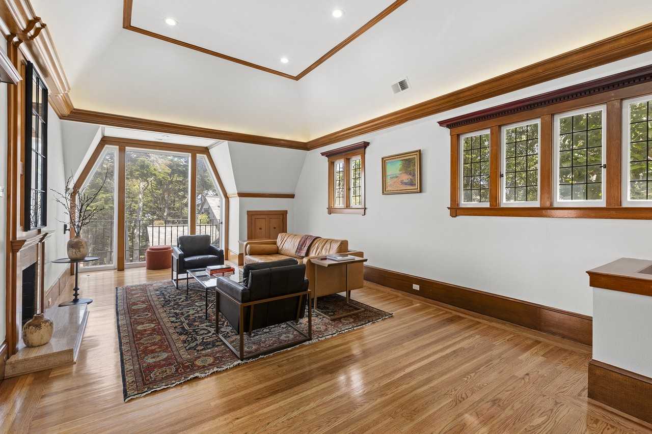 3135 Pacific Ave #6 - Photo 7 of 50