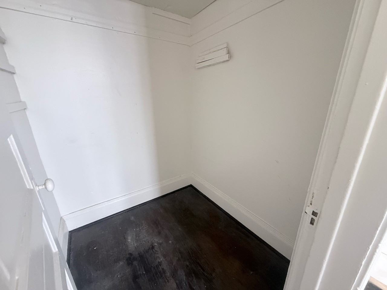 5742 W Chicago Ave - Photo 5 of 11