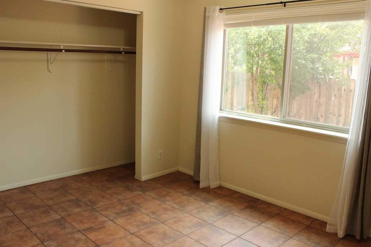 302 S Verde St #1 - Photo 2 of 4