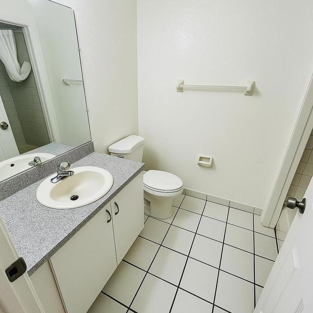 13707 Yarmouth Ct #13707 - Photo 3 of 9