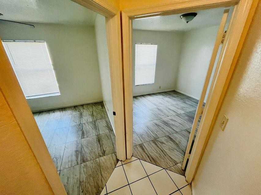 13707 Yarmouth Ct #13707 - Photo 7 of 9