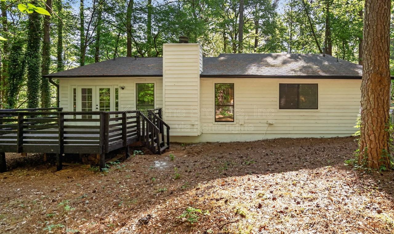 3208 Berrong Way - Photo 2 of 10