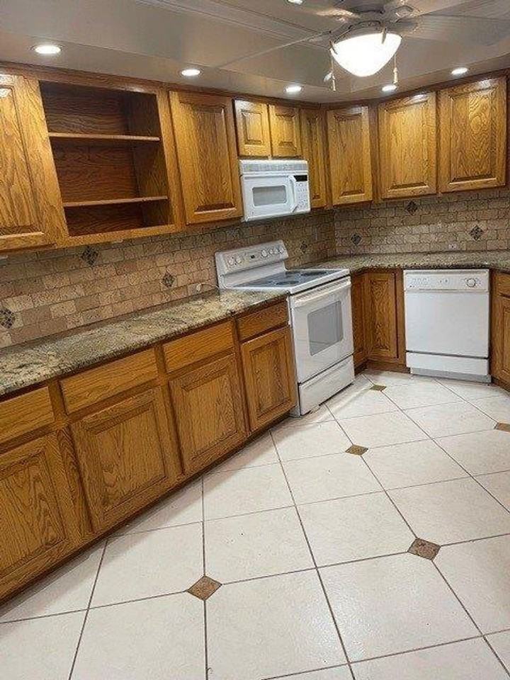 1236 Saint Tropez Cir - Photo 6 of 22