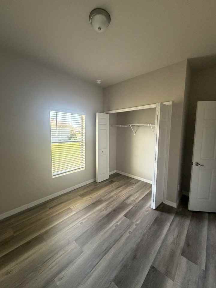 309 Panorama Ave - Photo 5 of 18