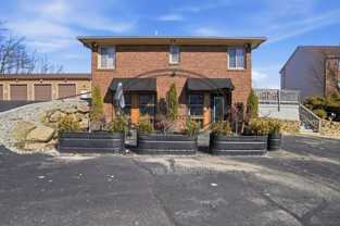 1133 N Byrne Rd #4 - Photo 1 of 1