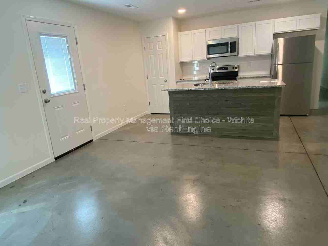 1763 N Minnesota Ave - Photo 3 of 17