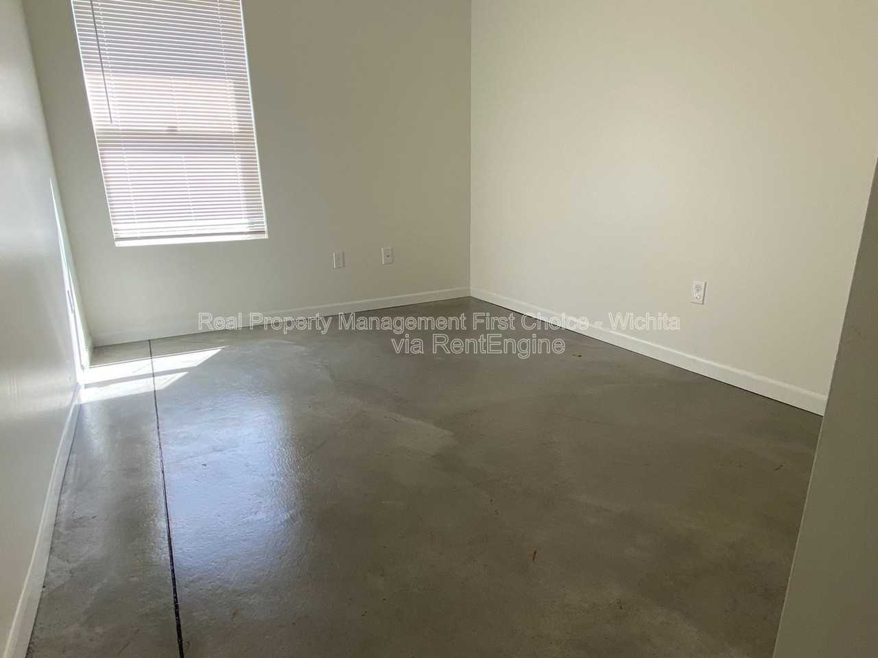 1763 N Minnesota Ave - Photo 4 of 17