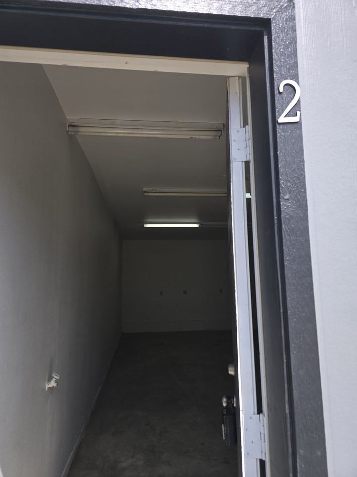 2037 Ne Stephens St - Photo 2 of 23