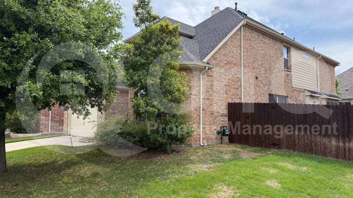 8731 Argentine Way - Photo 2 of 24