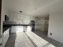 featured image of 1440 Southwest Blvd #18