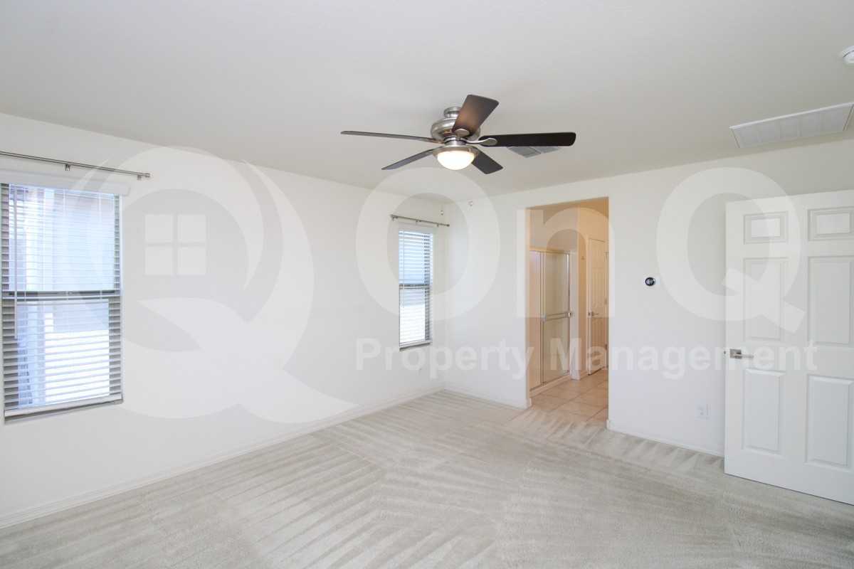 8223 E Inverness Ave - Photo 7 of 19