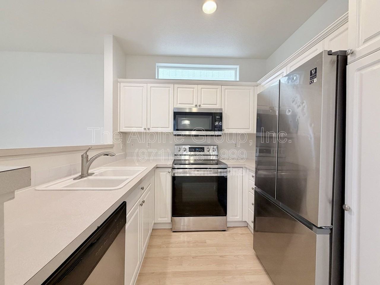 5817 Nw 174th Ave - Photo 6 of 24