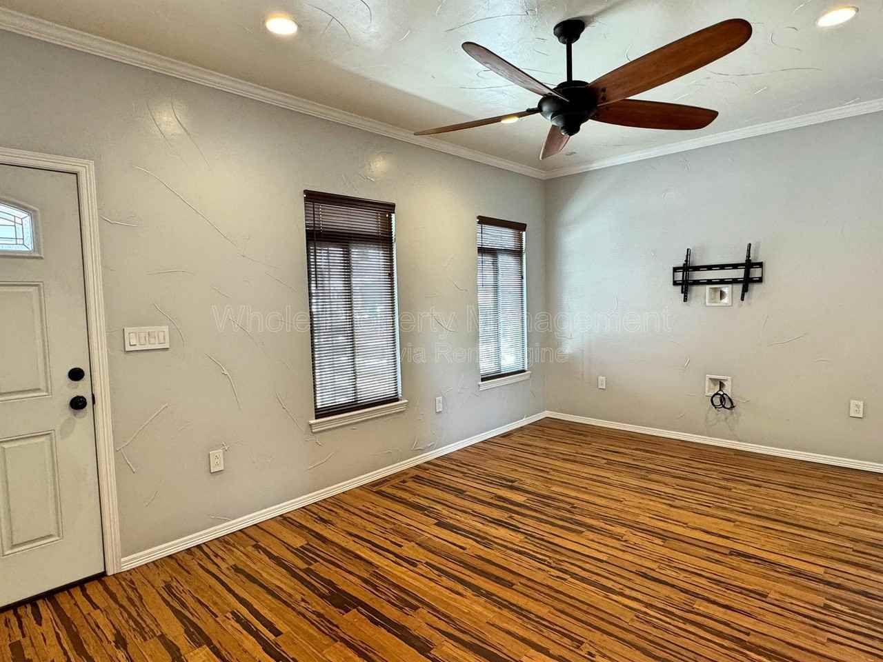 5680 W 9th Ave - Photo 4 of 24