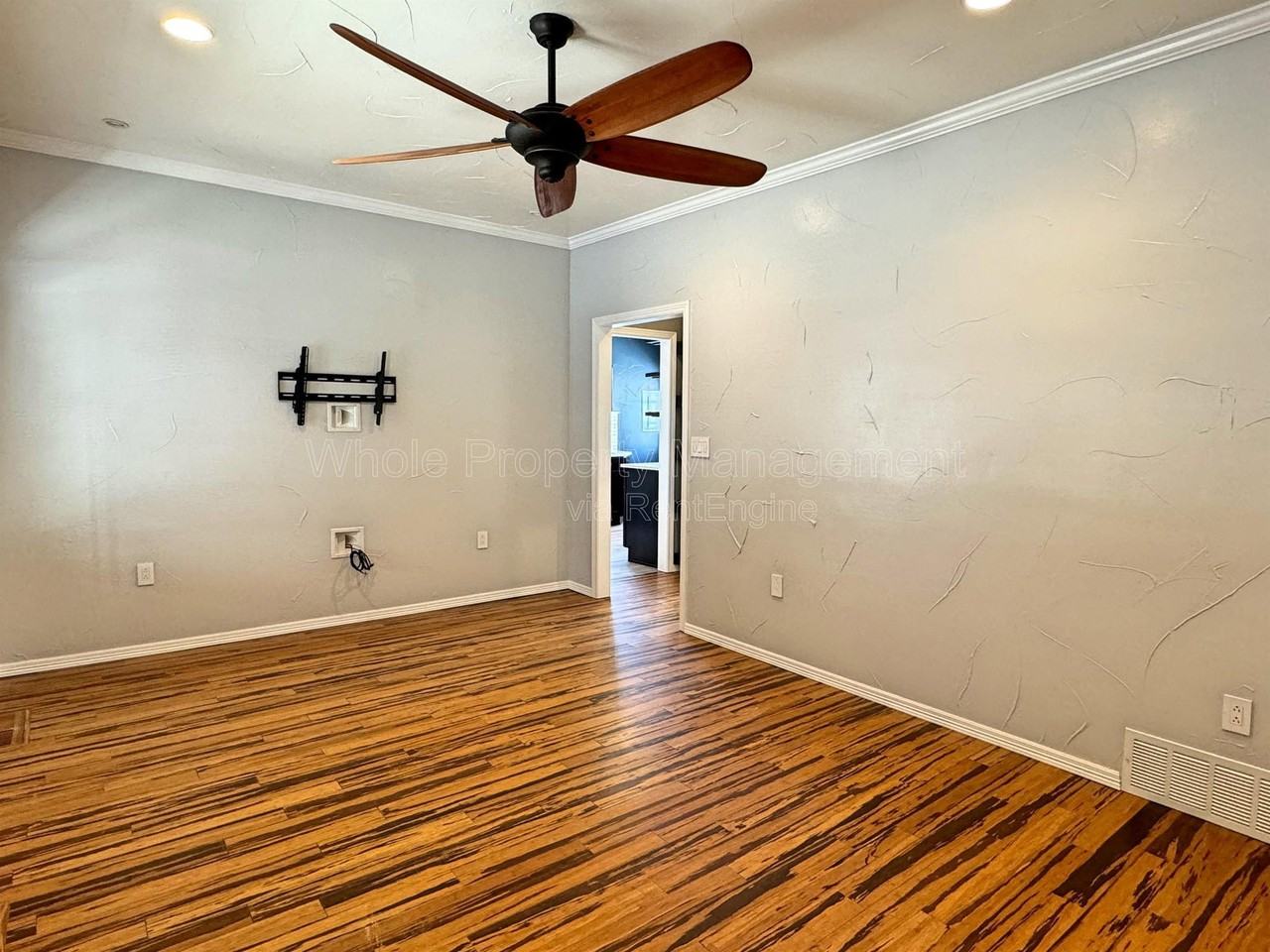 5680 W 9th Ave - Photo 7 of 24