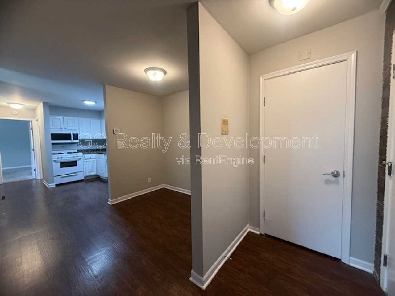 12 Simpson St #A - Photo 4 of 18