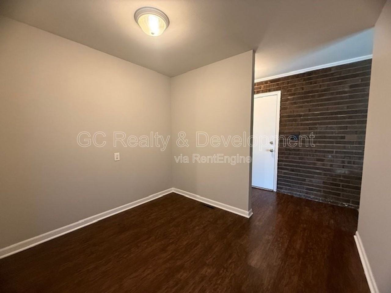 12 Simpson St #A - Photo 6 of 18