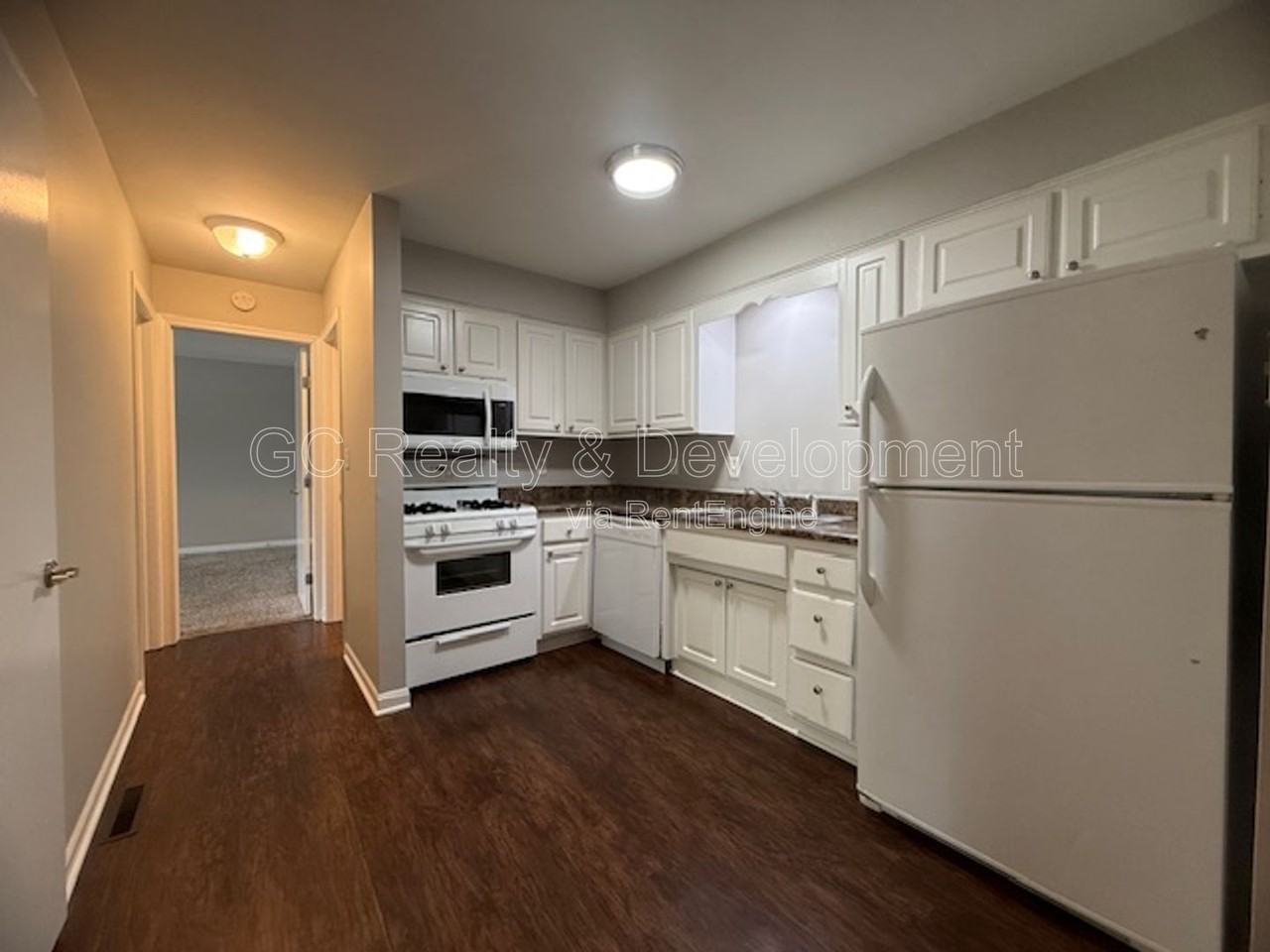 12 Simpson St #A - Photo 7 of 18