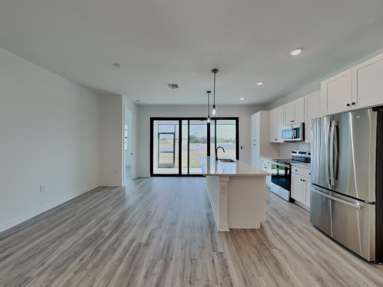 1128 Bismarck Rd - Photo 5 of 18
