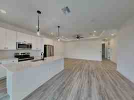 featured image of 1128 Bismarck Rd