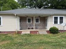 704 Pinehaven Dr - Photo 1 of 1