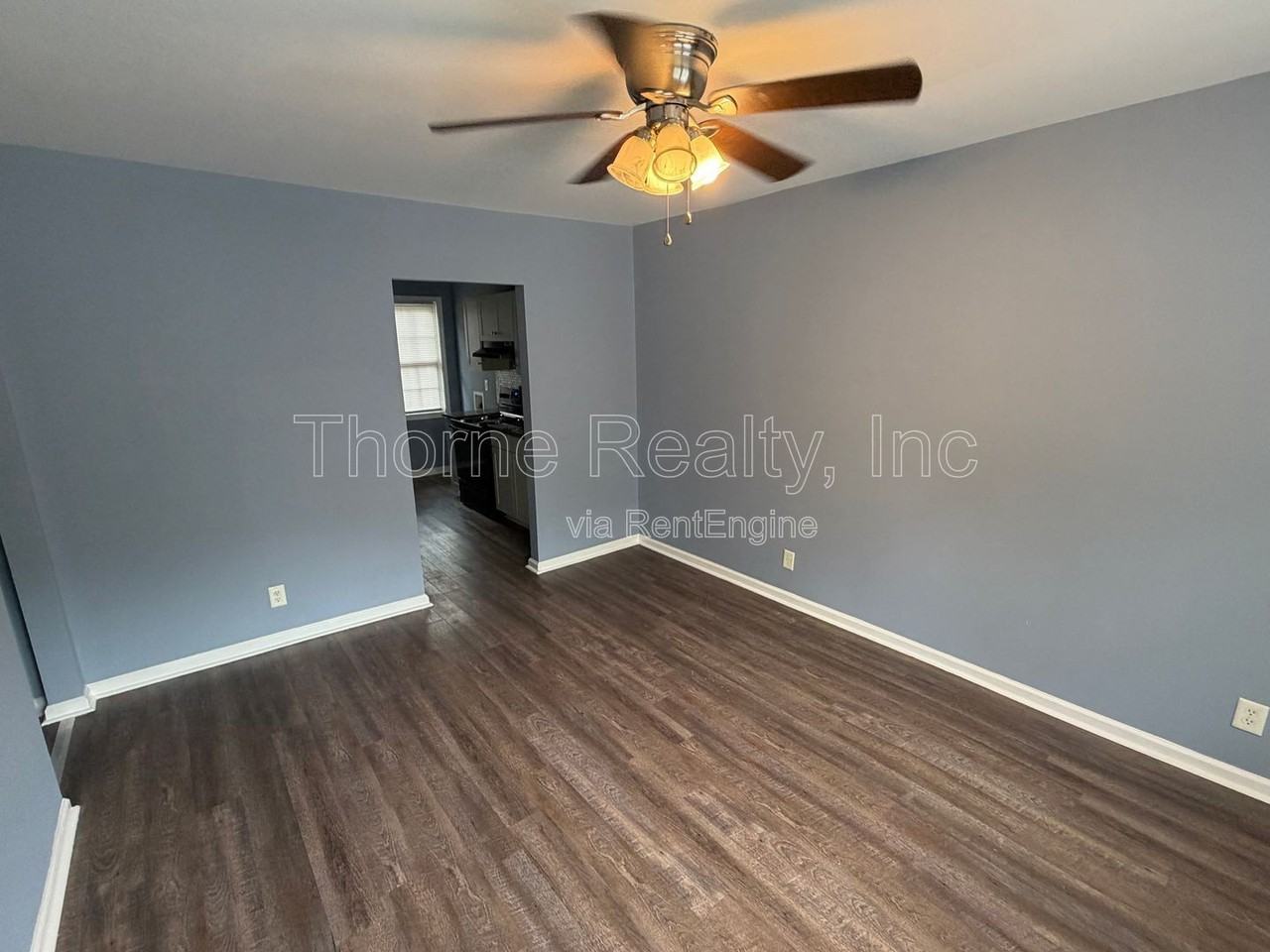 704 Pinehaven Dr - Photo 2 of 13