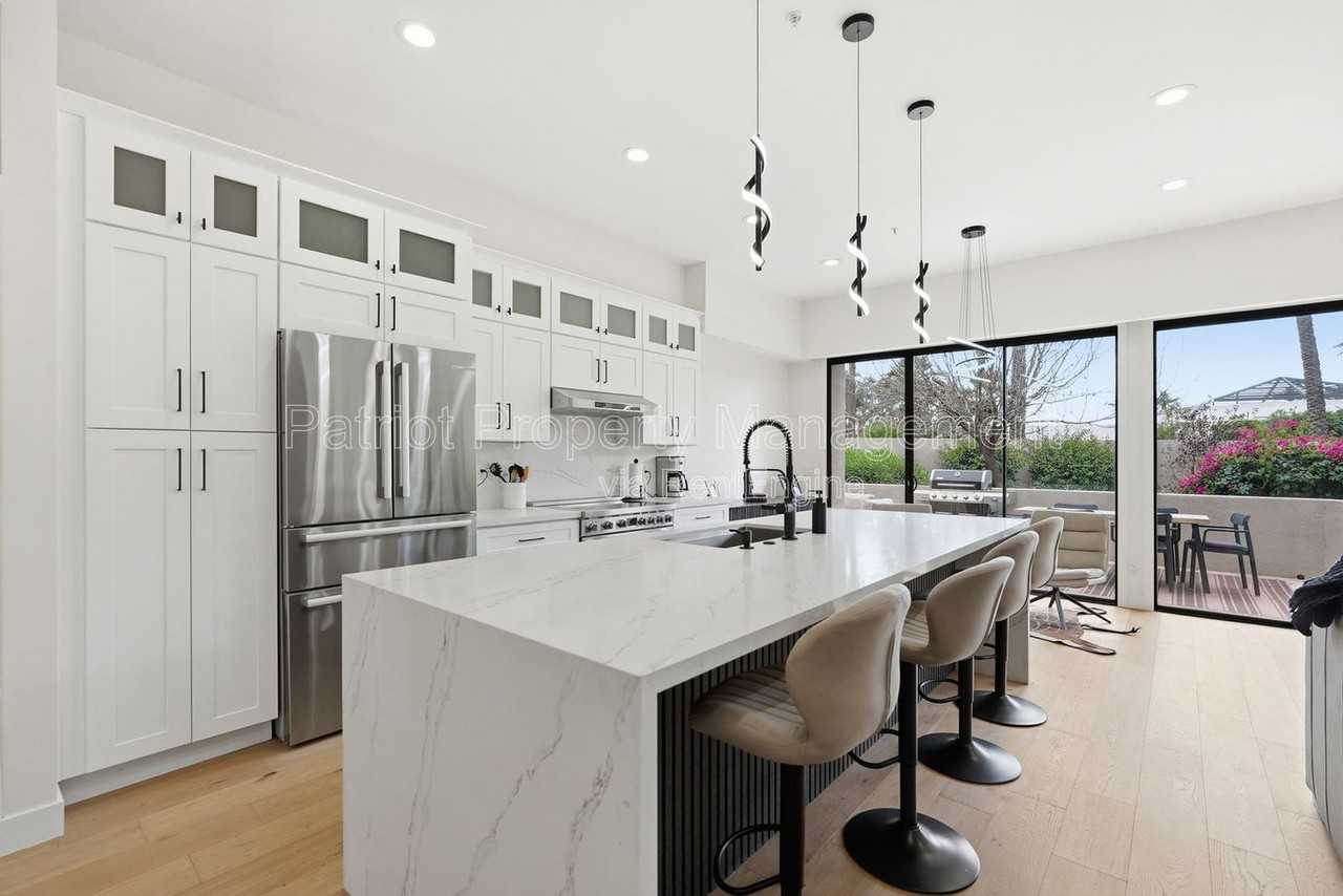 8989 N Gainey Center Dr #149 - Photo 7 of 50