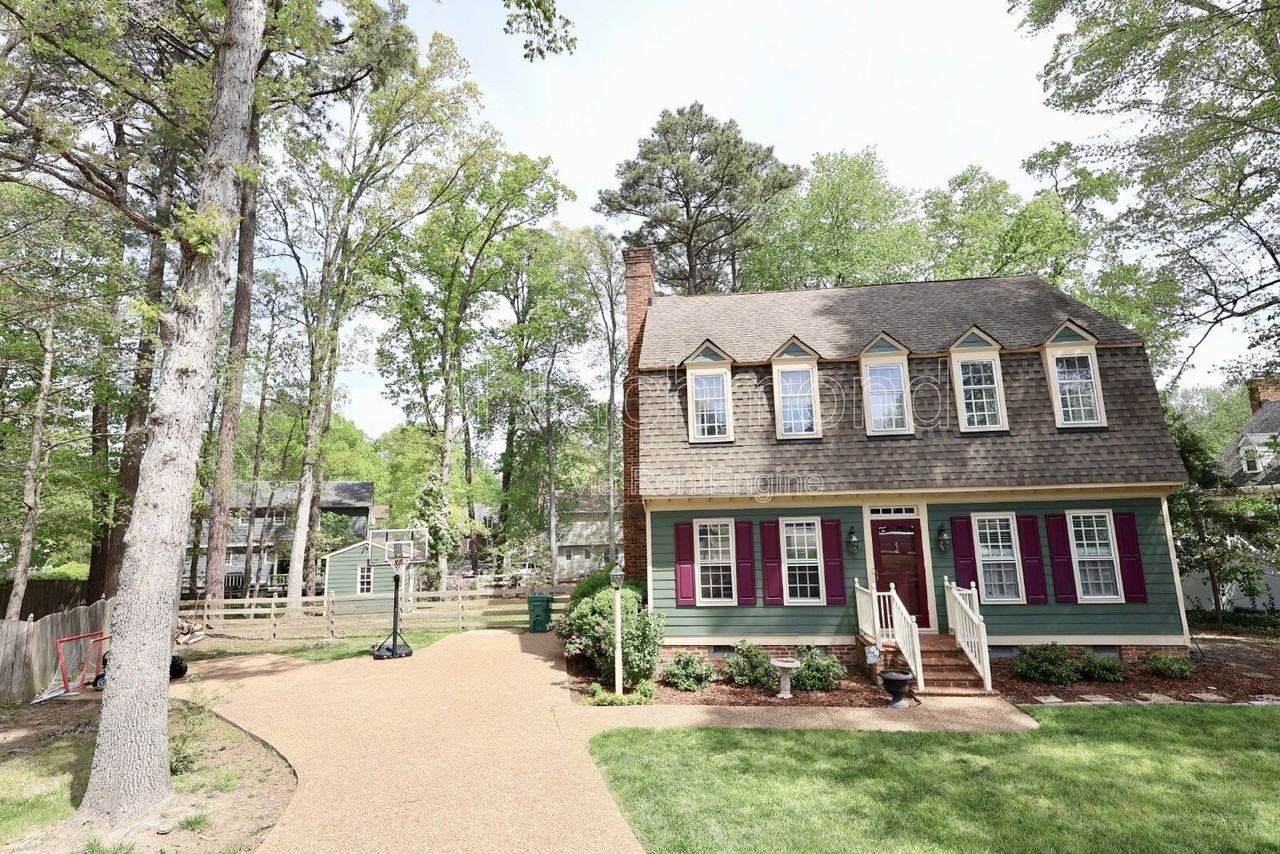 10502 Crowncrest Ct - Photo 2 of 41