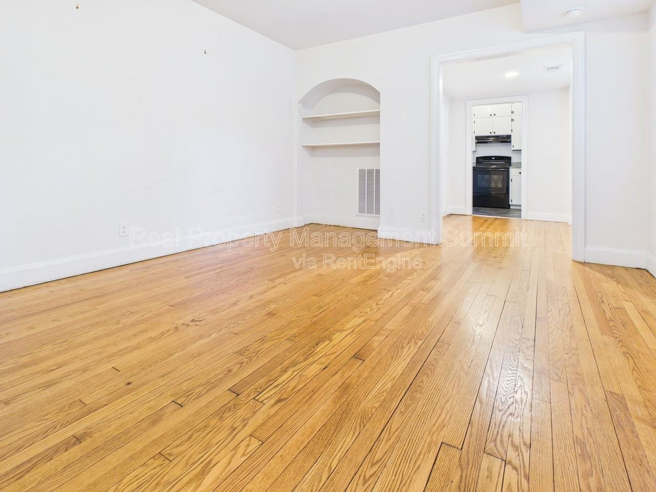 625 Alleghany Ave #3 - Photo 2 of 10