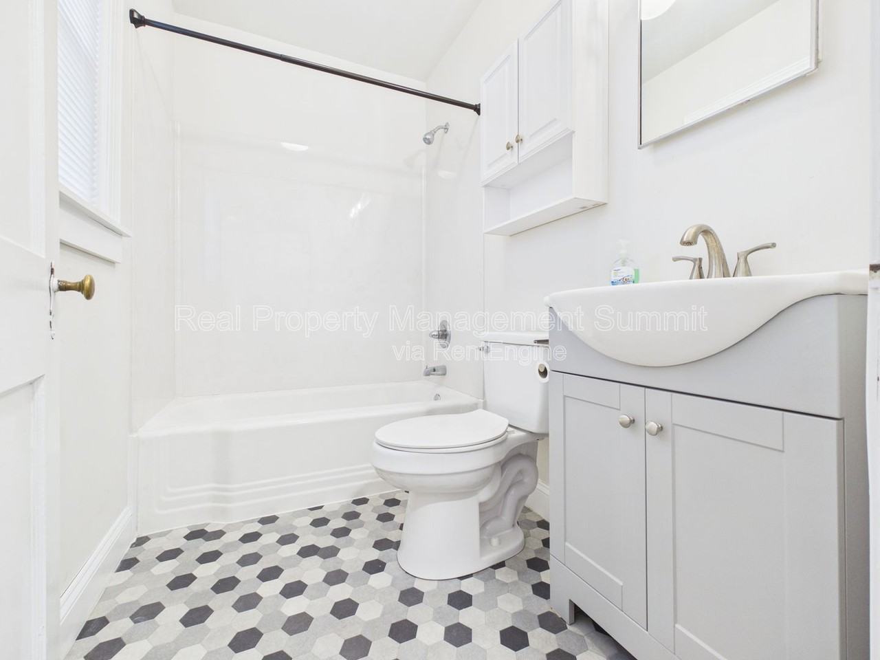 625 Alleghany Ave #3 - Photo 6 of 10