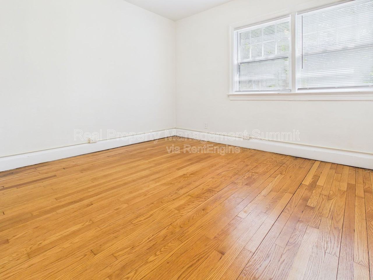 625 Alleghany Ave #3 - Photo 7 of 10