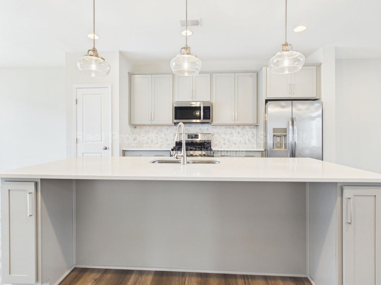 3284 Charleston Blvd - Photo 7 of 27