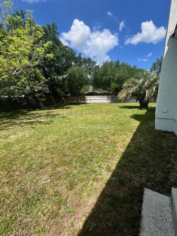 2480 Ridge Will Dr - Photo 7 of 39