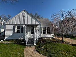 featured image of 901 Cricklewood St Sw