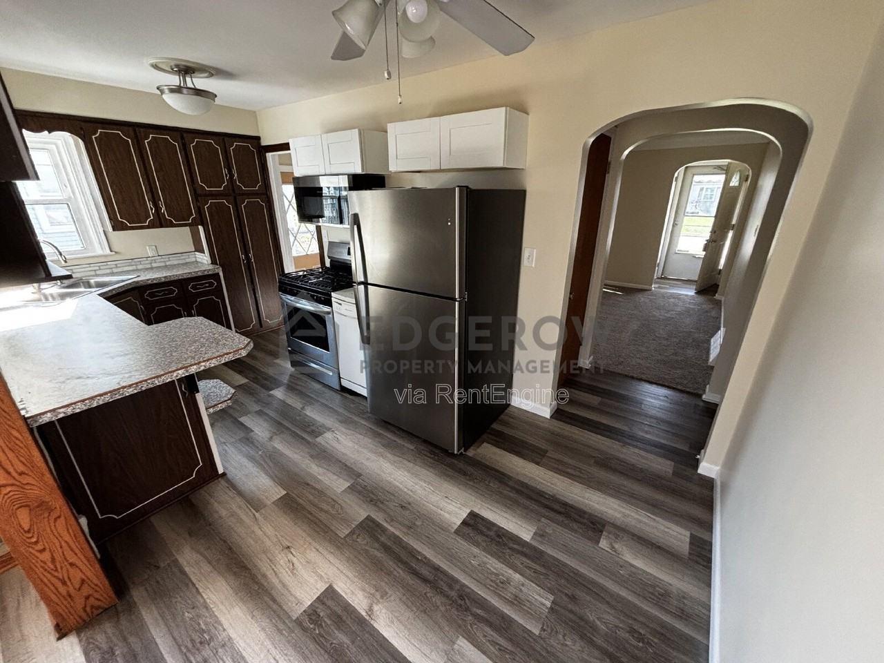 901 Cricklewood St Sw - Photo 5 of 13