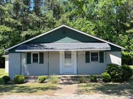 featured image of 629 S Peedin Ave